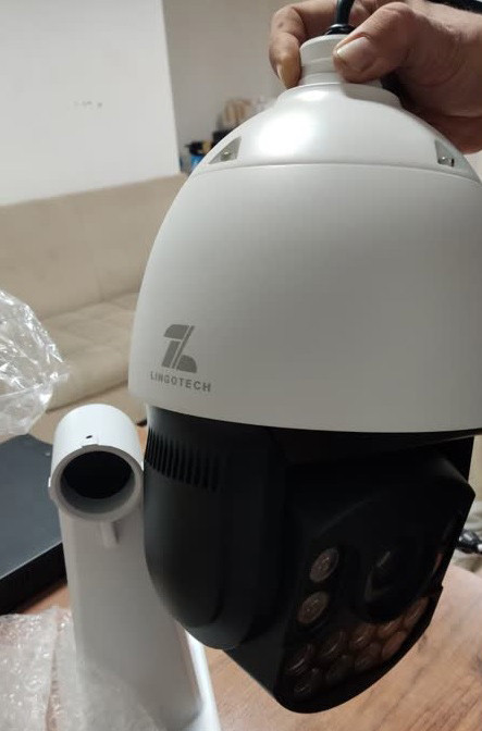 دوربین اسپیددام تحت شبکه 8 مگاپیکسل با اسپیکر و میکر.فن داخلی